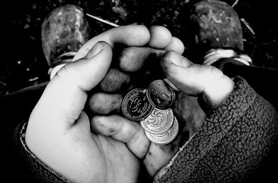 ქუთაისში შიმშილის ზღვარზე მყოფი ოჯახი დახმარებას ითხოვს