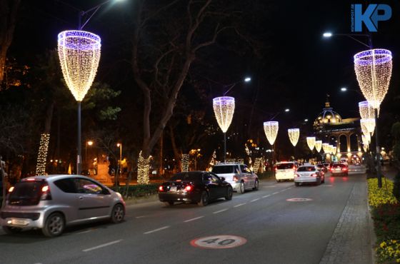 ქუთაისის მერია საახალწლო დოკორაციების და ელექტრონათურების შესაძენად 289 840 ლარს დახარჯავს