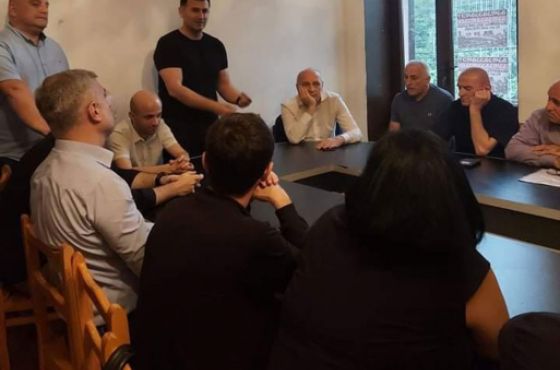  ვანო მერაბიშვილი ქუთაისში „ნაციონალური მოძრაობის“ წევრებს შეხვდა