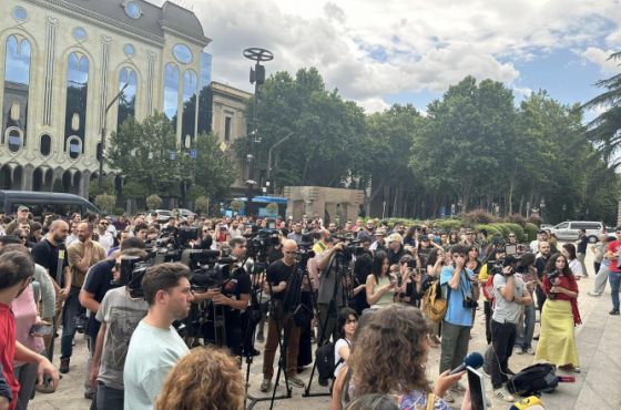 მაღაროელები მსვლელობით "ჯორჯიან მანგანეზის" ოფისთან გადაინაცვლებენ - პროტესტის მე-15 დღე