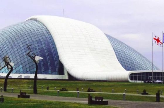 პარლამენტის ყოფილი შენობა  - 1 წუთში მთავარი სათქმელი საარჩევნო სუბიექტებისთვის