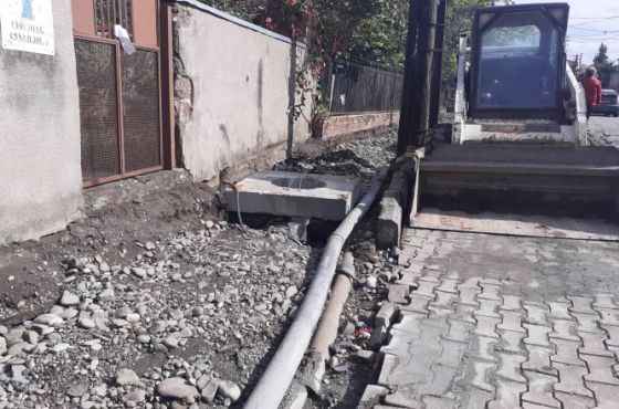 "ტაბიძის ქუჩა არ საჭიროებდა სანიაღვრე ქსელის გამოცვლას" - ანტიკორუფციული მოძრობა 