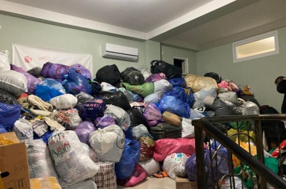 ქუთაისში, უკრაინის სოლიდარობის აქციაზე ხუთ ტონამდე ჰუმანიტარული ტვირთი შეგროვდა