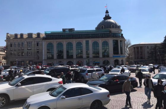 ავტომობილებით საპროტესტო მსვლელობა  ხეობის მცველების მხარდასაჭერად