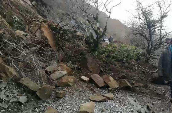 რიონის ხეობაში, სადაც ნამახვანჰესი უნდა აშენდეს, მეწყერი ჩამოწვა