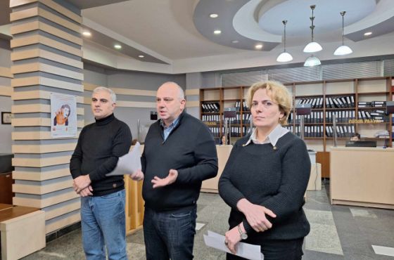 "პარტიიდან გასულები გეგმავენ ჩვენი ფრაქციიდან გარიცხვას"- რა ხდება "ენმ"-სა და ყოფილ თანაგუნდელებს შორის