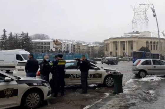 ფიზიკური დაპირსიპირება ქვითრის გამო - ქალაქის ცენტრში  "პარკინგსერვისის" თანამშრომელს სცემეს 