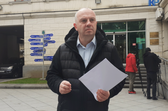 ქუთაისის საკრებულოს დეპუტატი მერიას სასამართლოში უჩივის