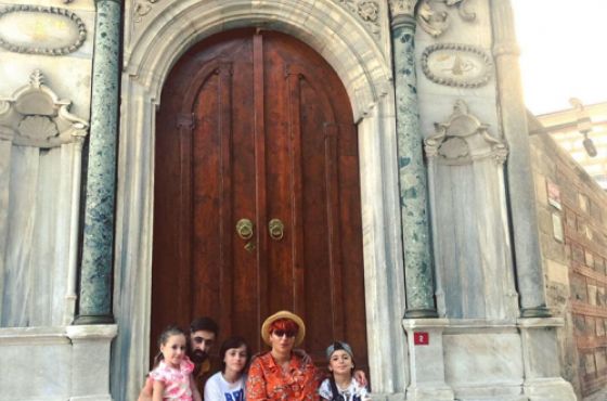 ქალი, რომელსაც მეუღლე და შვილები ავარიაში დაეღუპა,  დღეს გარდაიცვალა