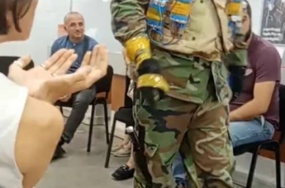 ბანკში მძევლად აყვანილი რამდენიმე პირი გათავისუფლდა 