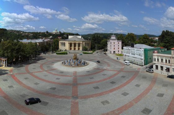 ცენტრალური მოედნისა და წითელი ხიდის რეკონსტრუქცია - კიდევ რა პროექტები დააანონსა მერიამ წინასაარჩევნოდ