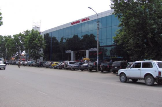 ქუთაისში "ოქროს ბირჟის" კლასტერი იზრდება