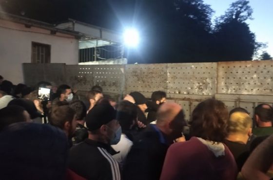 "მოვუწოდებთ აქტივისტებს, შეწყვიტონ ძალისმიერი მოქმედებები" - კომპანია "ენკა"