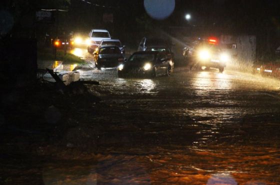 ძლიერი წვიმის შედეგად ქუთაისში ქუჩები დაიტბორა