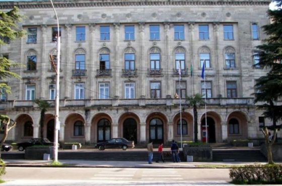 ქუთაისის მერიის თანამშრომელს კორონავირუსი დაუდასტურდა