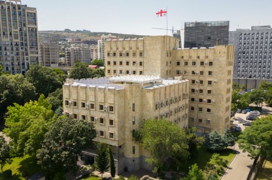ქუთაისში განზრახ მკვლელობის საქმეზე ორ პირს ბრალი წარედგინა
