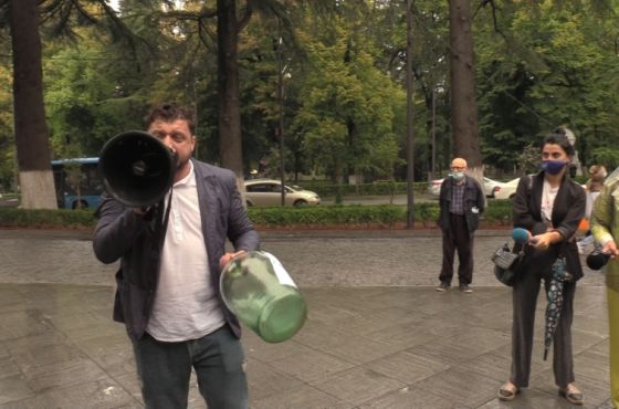 სოსო ხახალეიშვილი არის სუსის აგენტი - მერიასთან ბოცა დაამსხვრიეს