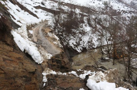 მეწყერი ცაგერის მუნიციპალიტეტში - გარესამყაროს 4 სოფელია მოწყვეტილი