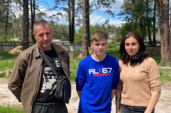 ოკუპანტების მიერ ბელორუსში გადაყვანილი უკრაინელი მოზარდი სახლში დააბრუნეს