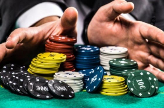 პარლამენტმა აზარტული თამაშების შეზღუდვის კანონპროექტი მესამე მოსმენით დაამტკიცა