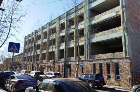 მესამე ტენდერი და სამუსიკო სკოლის შეჩერებული რეაბილიტაცია 