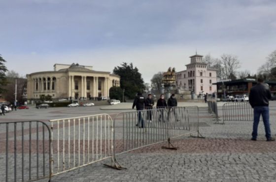 ქუთაისის ცენტრალური მოედანი ორი დღით გადაიკეტა  - ნახეთ რა მიმართულებით იმოძრავებს ტრანსპორტი 