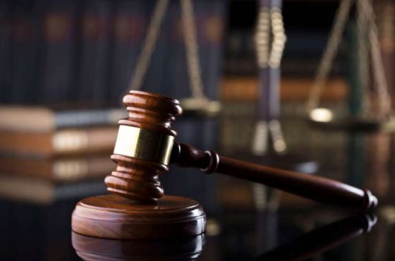 ქუთაისში, შვილის თანდასწრებით, მეზობლის მკვლელობაში ბრალდებულს უვადო პატიმრობა მიესაჯა