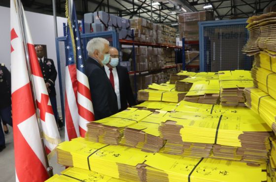 ამერიკამ საქართველოს  კოვიდაღჭურვილობა გადასცა