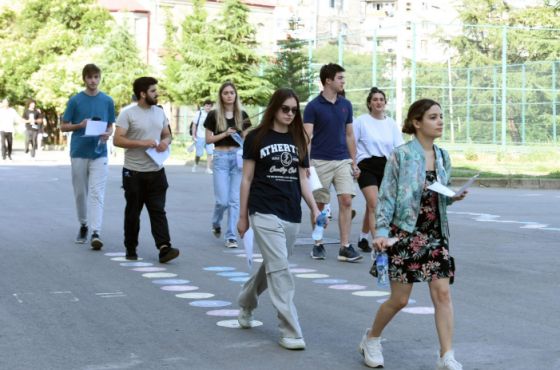 გამოცდების მეორე დღე