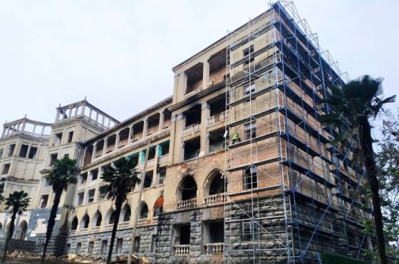 „შეუნარჩუნდება ძველი სახე“ - წყალტუბოში სანატორიუმ „თბილისის“ რეკონსტრუქცია სამი წელი გაგრძელდება 