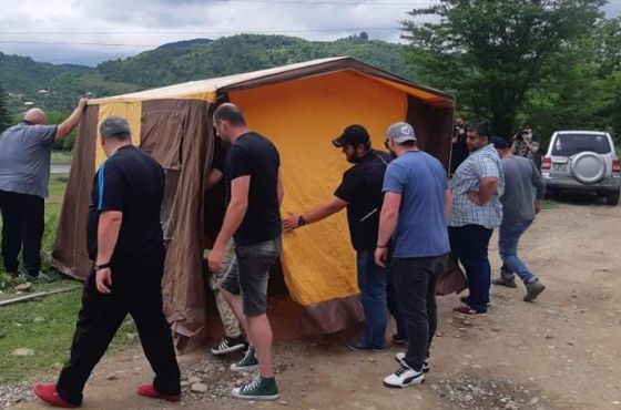 ნამოხვანჰესის მოწინააღმდეგეებმა დამატებითი კარავი სოფელ სორმონში გაშალეს