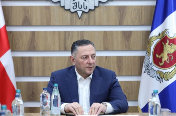 ვახტანგ გომელაურმა შინაგან საქმეთა მინისტრის პოსტი დატოვა