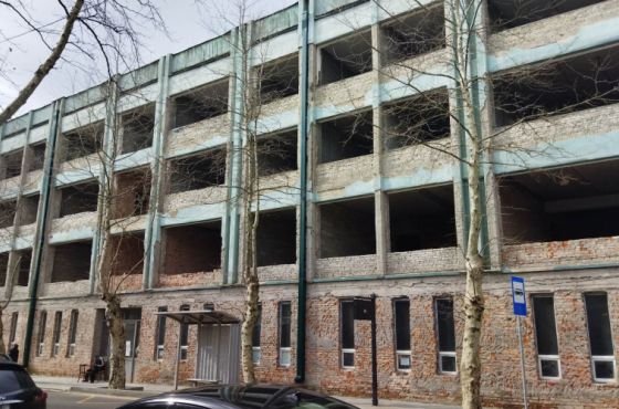  სამჯერ ჩავარდნილი ტენდერი და მერიის მორიგი მცდელობა სამუსიკო სკოლის რეაბილიტაციისთვის 