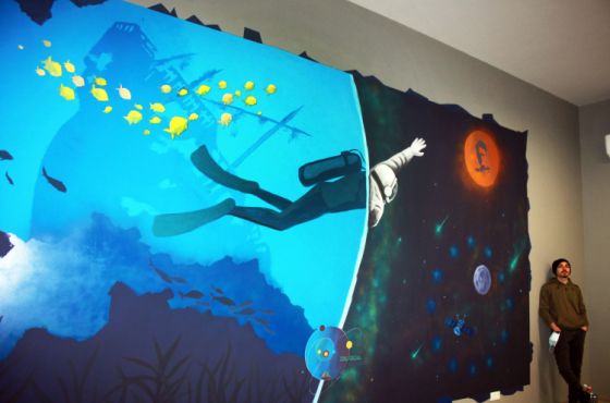 Მეცნიერება კაპიტანია  - სტენსილი  წერეთლის უნივერსიტეტში 