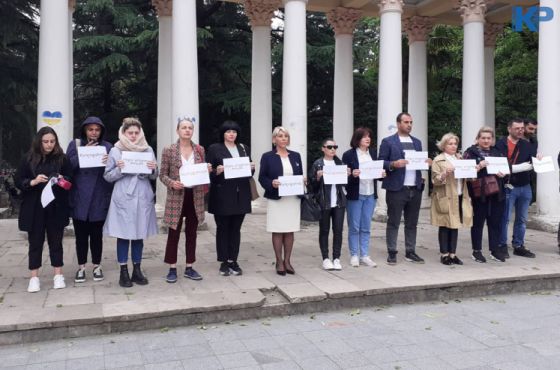 "ნელ-ნელა ვემსგავსებით პუტინის რუსეთს" - ქუთაისში ნიკა გვარამიას სოლიდარობა გამოუცხადეს