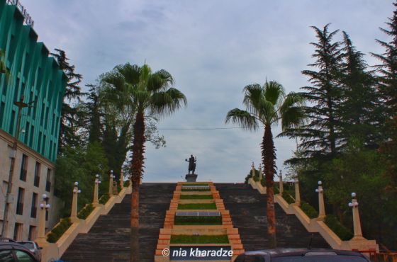 "აიარეთ ასი საფეხური, იპოვეთ თქვენი გული" - 14 თებერვალს დაგეგმილი ღონისძიებები ქუთაისში