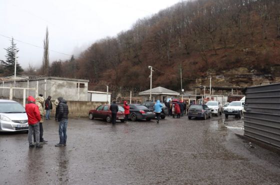 "საკარმიდამო ნაკვეთები დაზიანებულია" - პროტესტი "ჯორჯიან მანგანეზის" წინააღმდეგ