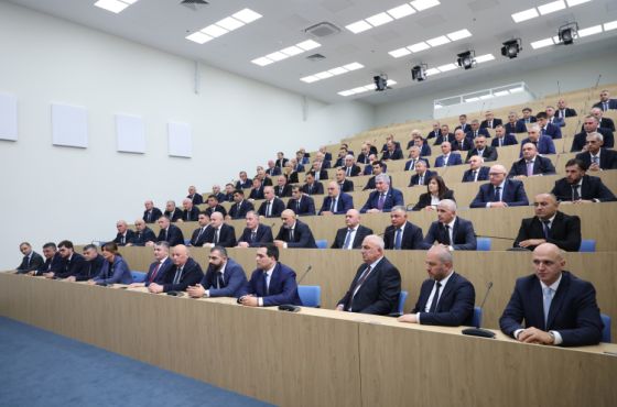 იმერეთის 4 მუნიციპალიტეტში მერობისთვის მხოლოდ "ოცნების" კანდიდატები "იბრძოლებენ"