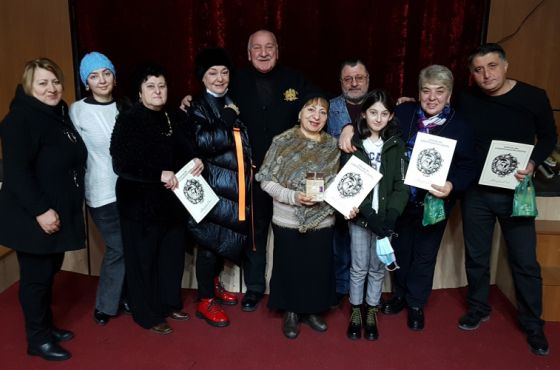 ქუთაისის თოჯინების თეატრის წარმომადგენლებს „ამაგდარის“ წოდება მიენიჭათ