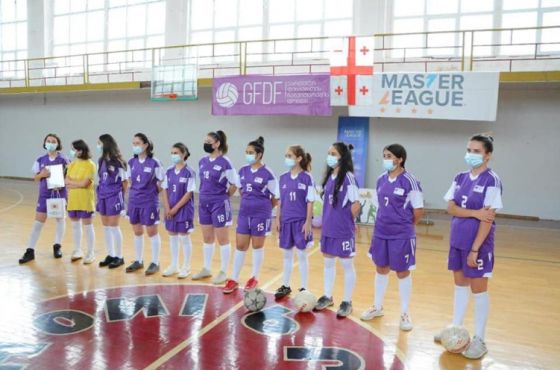 ხონის გოგონათა საფეხბურთო გუნდმა საქართველოს ჩემპიონატზე მეორე ადგილი მოიპოვა