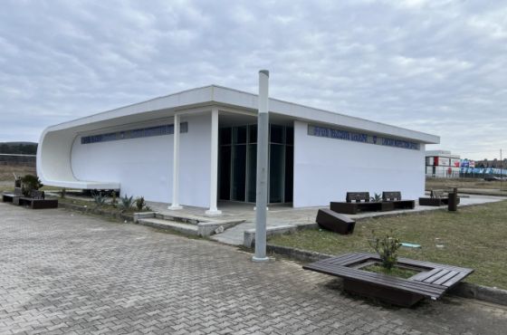 ქუთაისში, პარლამენტის  საშვთა ბიუროს შენობაში, შრომის ინსპექციის სამსახური განთავსდება