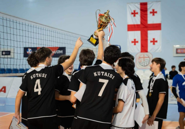 ქუთაისის ვაჟ ფრენბურთელთა გუნდი, 2009-2010 წლებში დაბადებულთა
შორის, საქართველოს ჩემპიონი გახდა.
