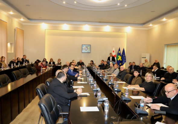 ქუთაისის მუნიციპალიტეტის საკრებულომ რიგით მე-3 სხდომაზე ქალაქის
2026 წლის ბიუჯეტი დაამტკიცა.