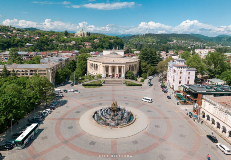 "ქუთაისი უნდა დაემგვანოს  ქუთაისს, დღეს ვართ ნაგავში" -  რუბრიკაში "ქუთაისი დღეს"  (ვიდეო)