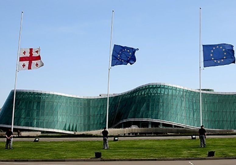პოლიციამ ქვეყნის მასშტაბით უკანონო იარაღი ამოიღო — დაკავებულია 51 პირი