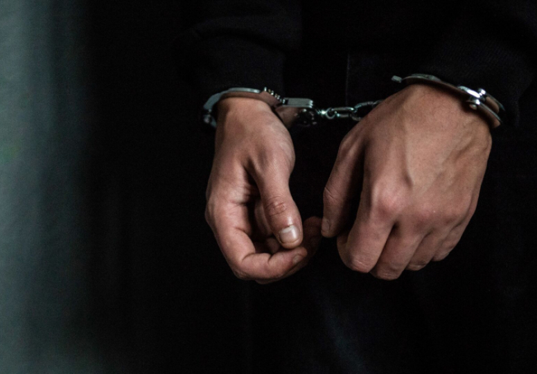 ჭიათურაში, პოლიციელზე თავდასხმის ბრალდებით, 4 პირი დააკავეს