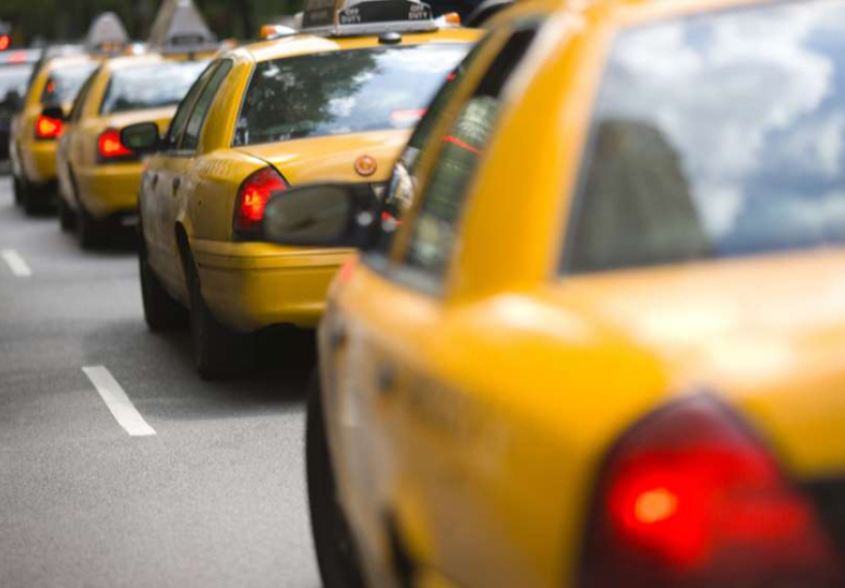 უცხოელებს რიგ საქმიანობაზე მუშაობა ეკრძალებათ -  მთავრობის მორიგი დადგენილება 