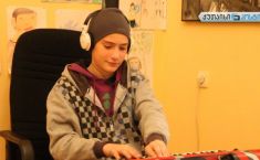მუსიკა ნოტების გარეშე - 12 წლის თვითნასწავლი მუსიკოსი ქუთაისიდან (ვიდეო)
