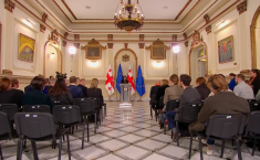 "სანამ ნათელი არ მოეფინება ამ არჩევნებს, ევროკავშირი ვერ აღიარებს მას, როგორც ლეგიტიმურს“ 