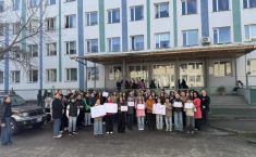 "საჩუქრების მიღება უნდა დასრულდეს" - რა მოხდა ქუთაისის  36-ე საჯარო  სკოლაში